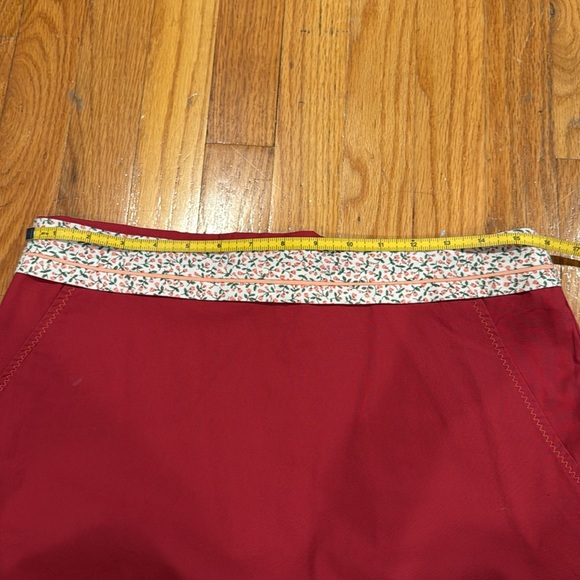 Elevenses red skirt with floral waistline - Picture 6 of 7